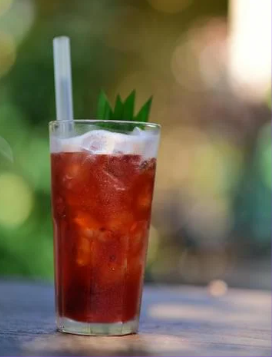 ايس تي خوخ